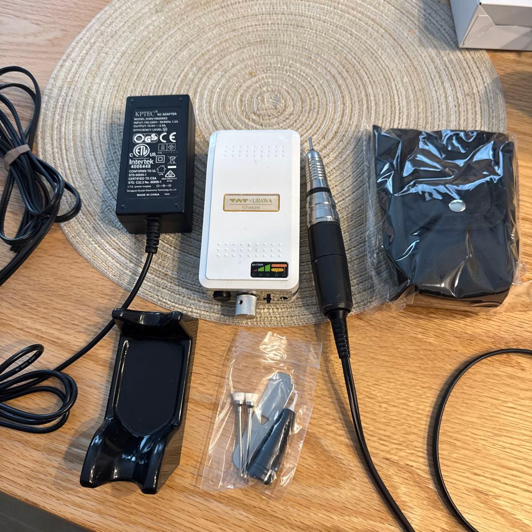 ネイルマシーン　ウラワG3 （箱と付属品は新品をお付けいたします）