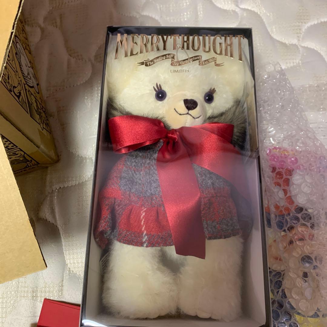 メリーソート社製 パフィー ユニベア 100体限定 ディズニー レア 限定100体！ 4周年記念の“高級ユニベアシティ”が登場 | オリコン