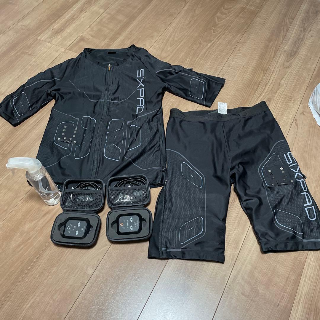 ウルフ！！ SIXPAD EMSトレーニングウェアセット