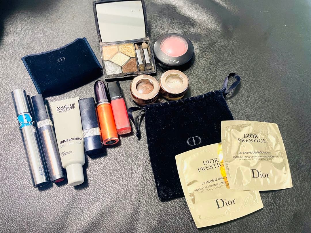 Dior CHANELなどデパコスのみのまとめ売り！