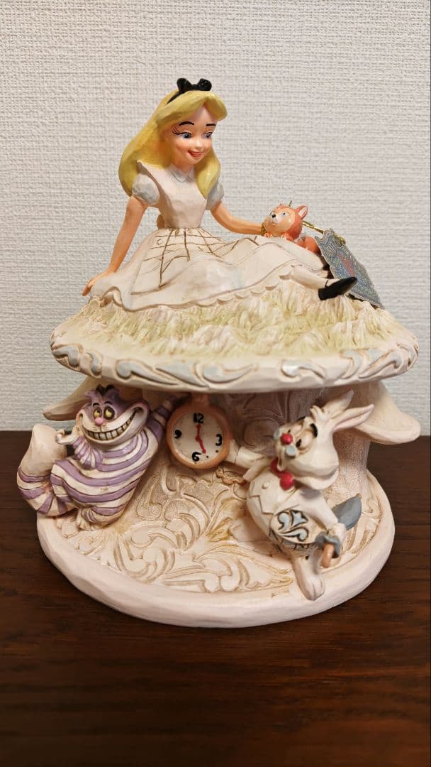 ふしぎの国のアリス　トラディション　置物