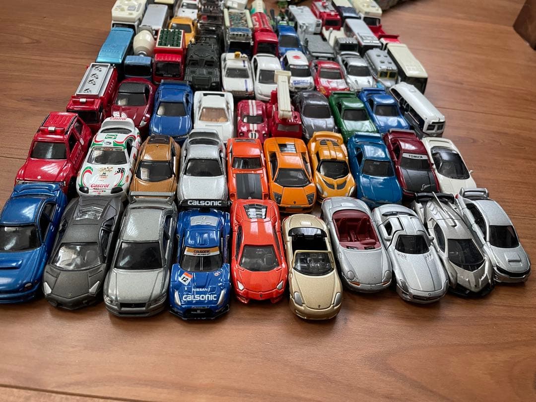 【大量まとめ売り】トミカ 73台セット（スポーツカー・働く車・ロング）箱なし