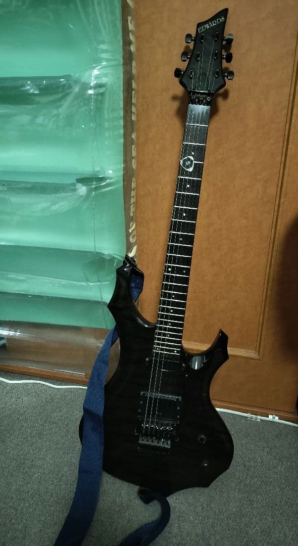 J*様 エレキギター Edwards Pierrot Aiji? ケース付 Edwards E-P-98A PIERROT AIJI シグネチャーモデル #UD4334 : スリフト