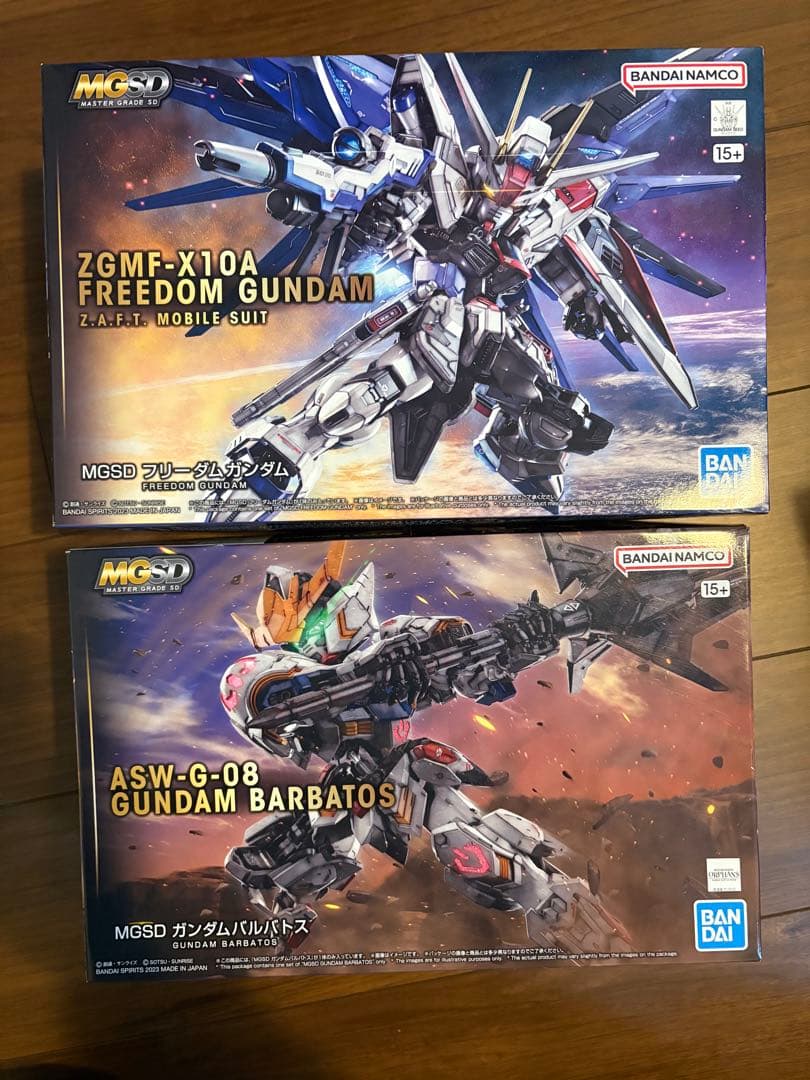 MGSD フリーダムガンダム & バルバトス セット