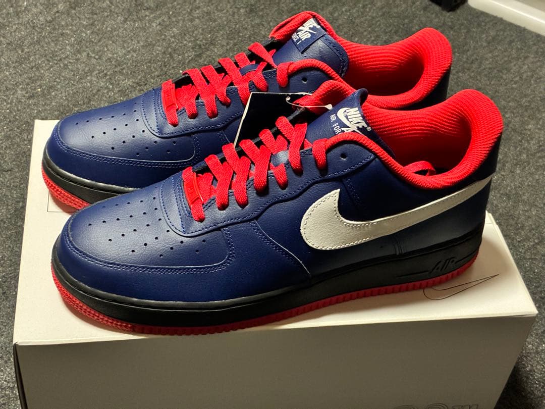 Nike Air Force 1 ナイキバイユー