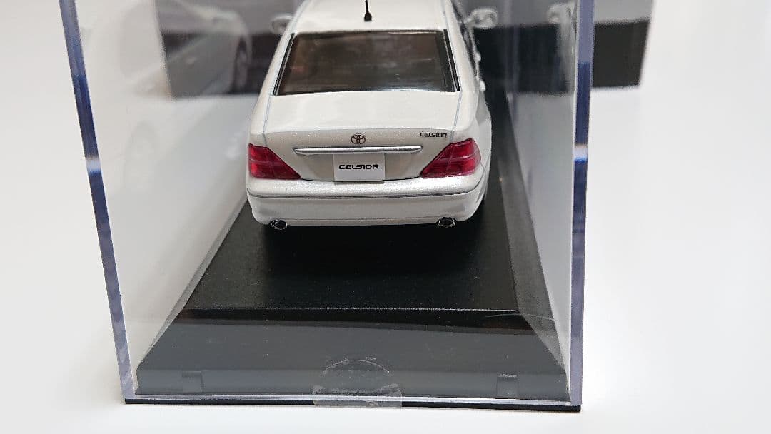 京商 1/43 トヨタ セルシオ 30後期 ホワイトパール - メルカリ