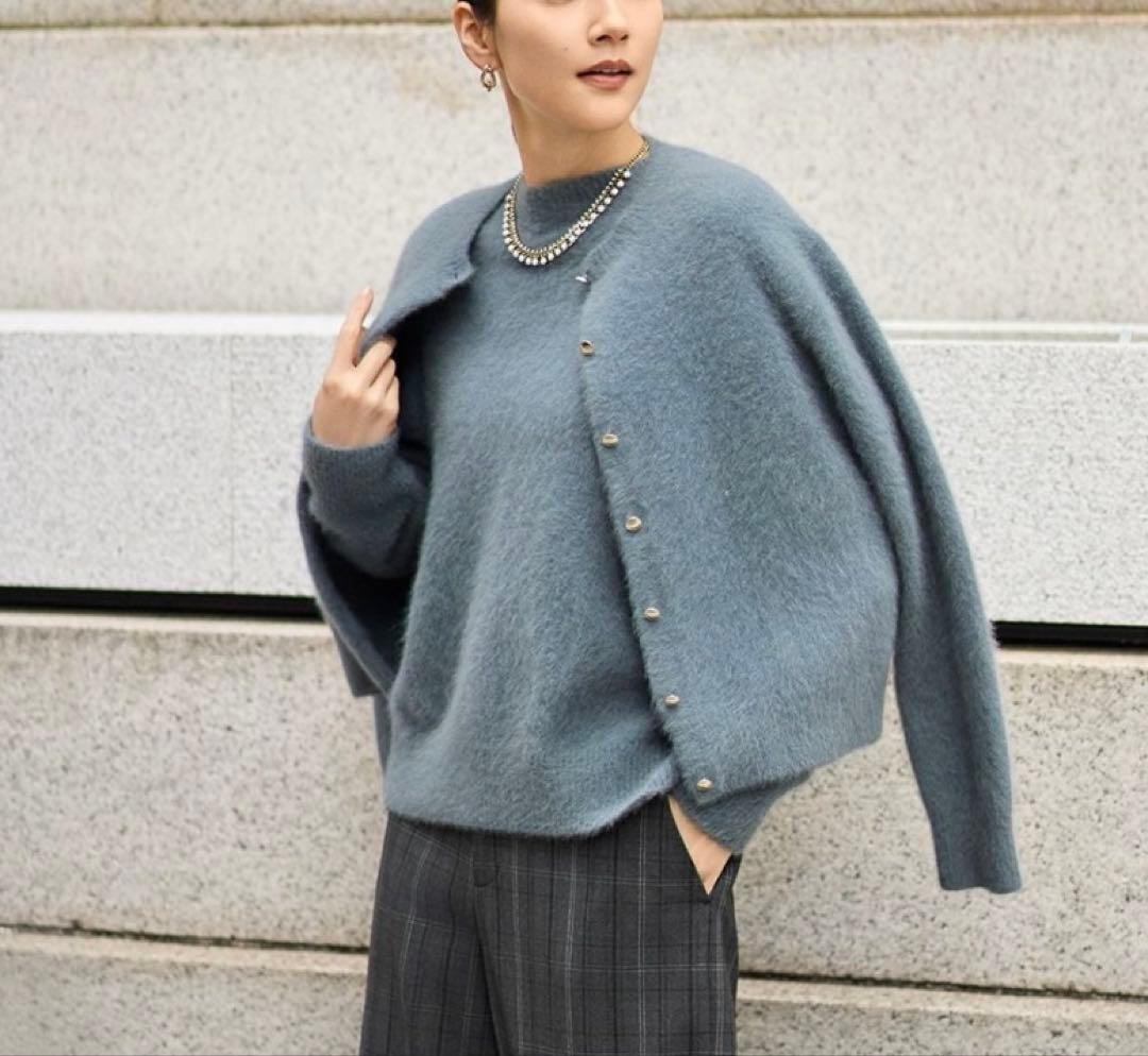 自由区　ヘアリーフォックスプルオーバー ニット