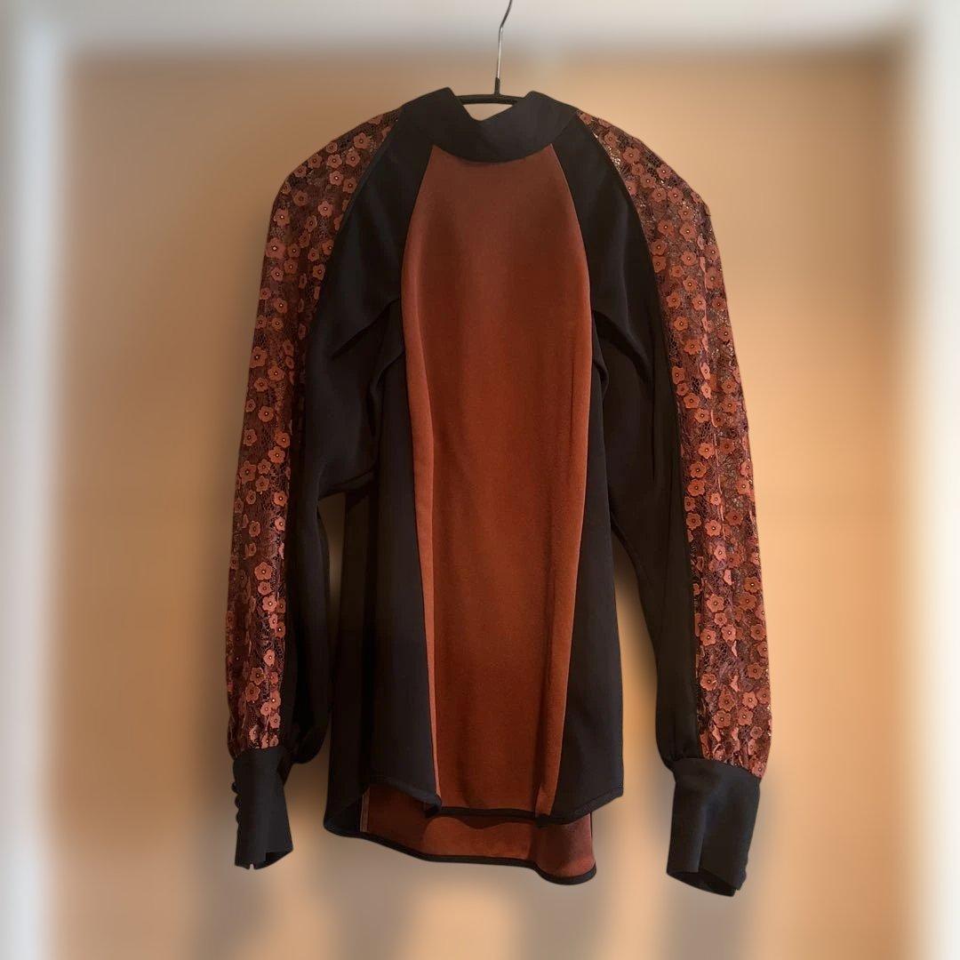 週末限定値下げ！マメクロゴウチ⭐︎レース袖ブラウス