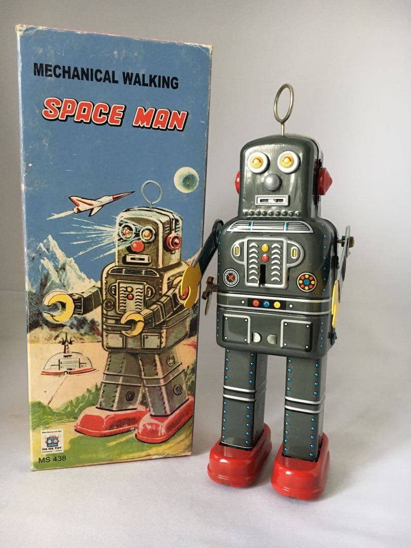 ブリキロボット MECHANICAL WALKING SPACE MAN 復刻 - メルカリ