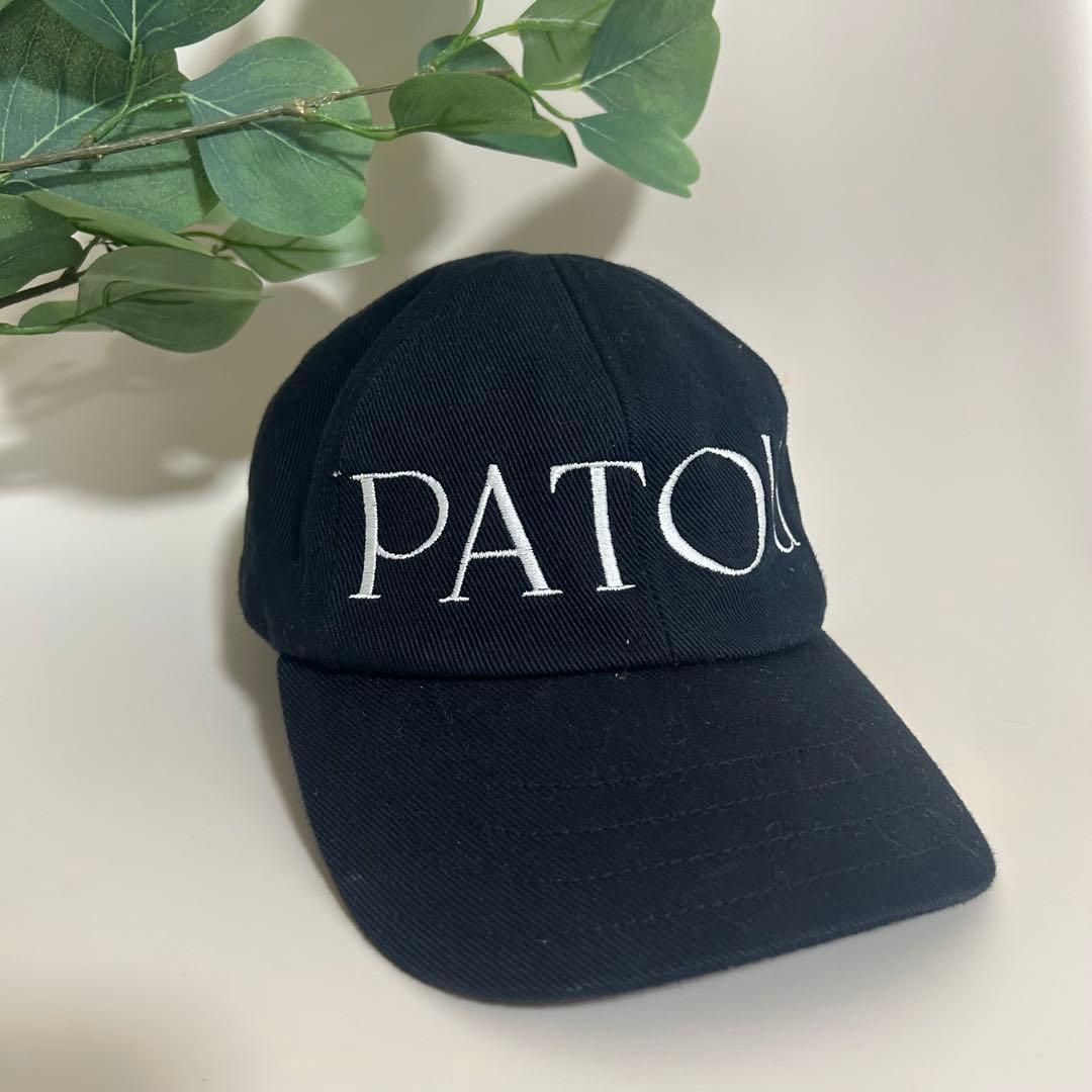 【美品】PATOU 刺繍ロゴ ベースボールキャップ ブラック 帽子 正規品