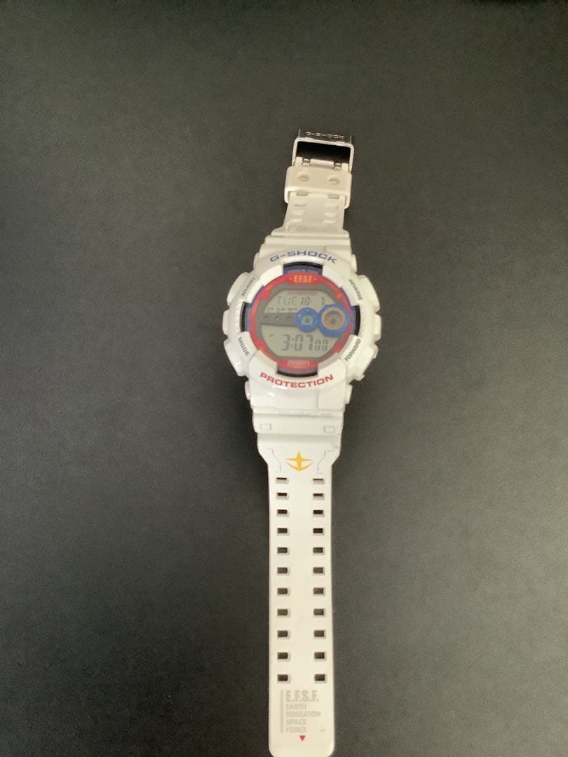 機動戦士ガンダム35周年記念商品G-SHOCK x GUNDAMガンダム