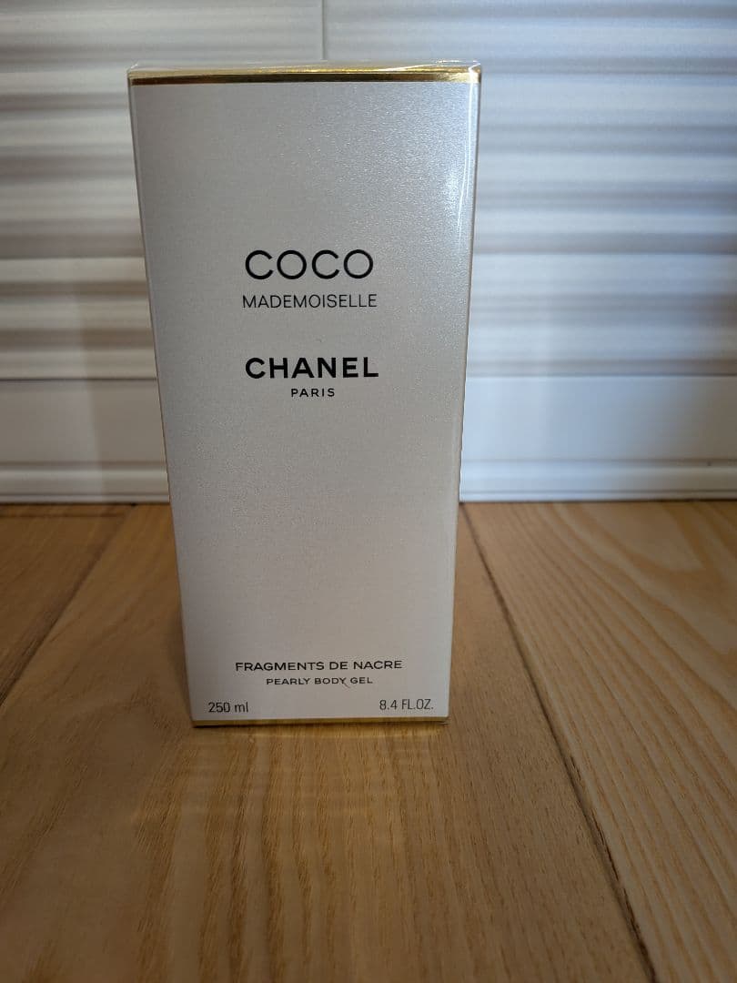 CHANEL COCO MADEMOISELLE ボディジェル 250ml シャネル / ココ マドモアゼル パーリー ボディ ジェルの公式商品情報