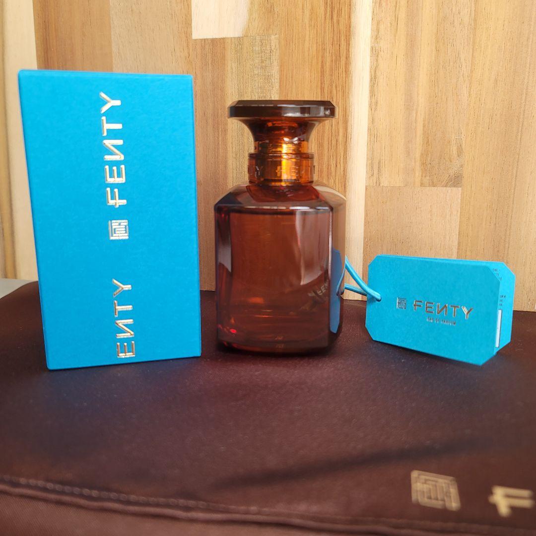 Fenty by Rihanna Perfume リアーナ香水 75ml