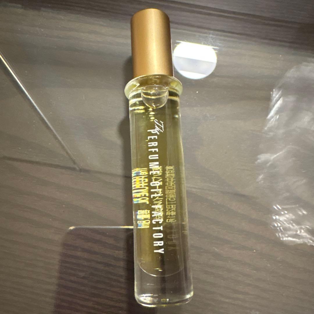 オリジナルパフュームオイルNo.4 Musk ,White grapefruit - メルカリ