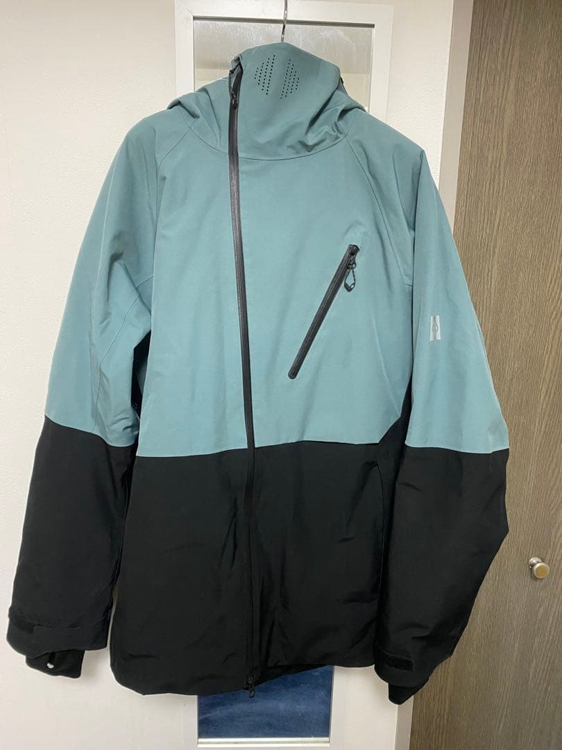 【シーズンイン直前セール】686 ハイドラサーマグラフ　スノボウェア