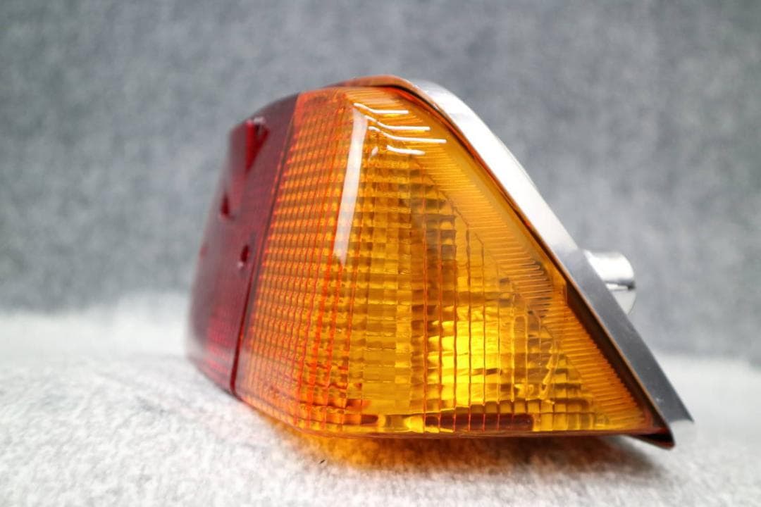 テール　ランプ　ノーマル×銀　ＣＢＸ４００Ｆ/ CBX550F NC07 ホンダ（HONDA） 復刻版 CBX400F CBX550F NC07 PC04 純正タイプ