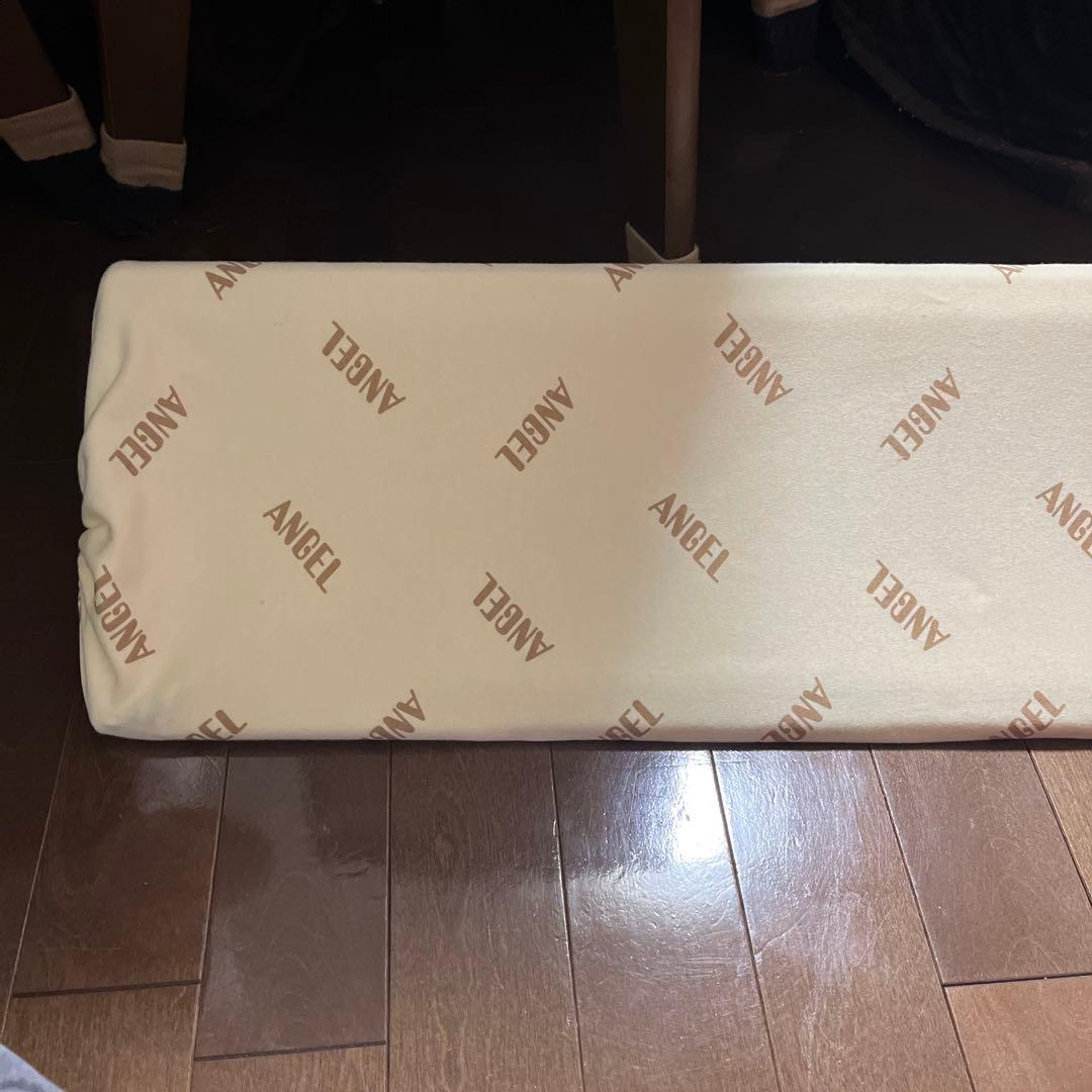 ANGEL ホワイト マットレス ロゴ入り