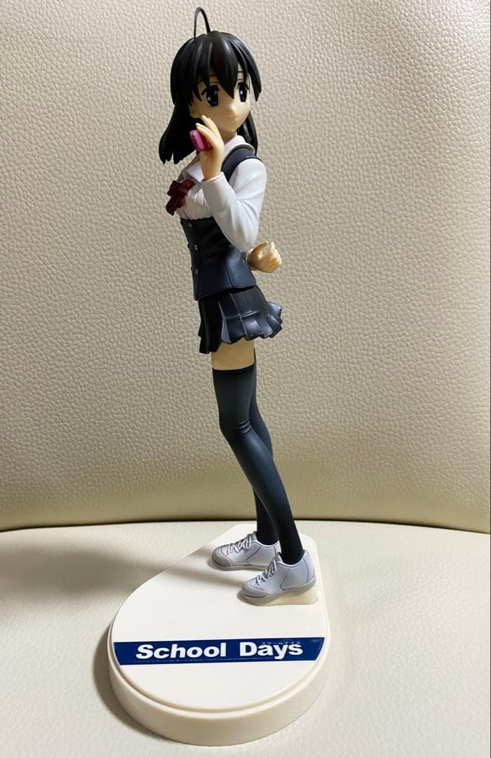 スクールデイズ School Days 西園寺世界 1/8スケールフィギュア - メルカリ