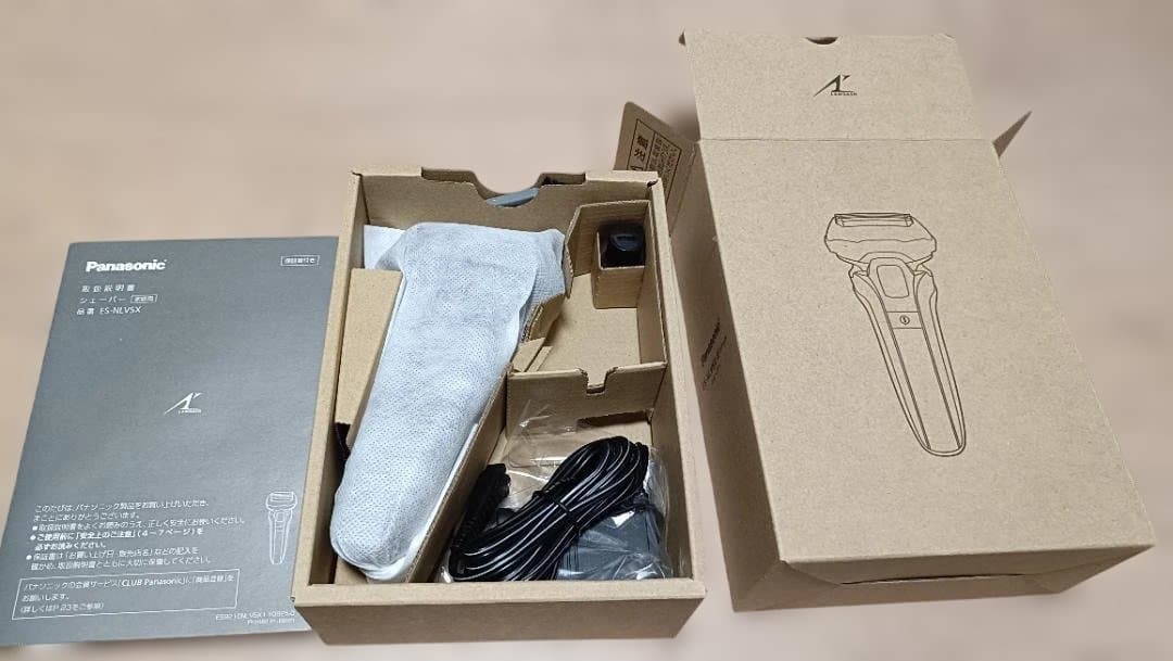 【正真正銘の未使用品】Panasonic 電気シェーバー ES-NLV5X-K