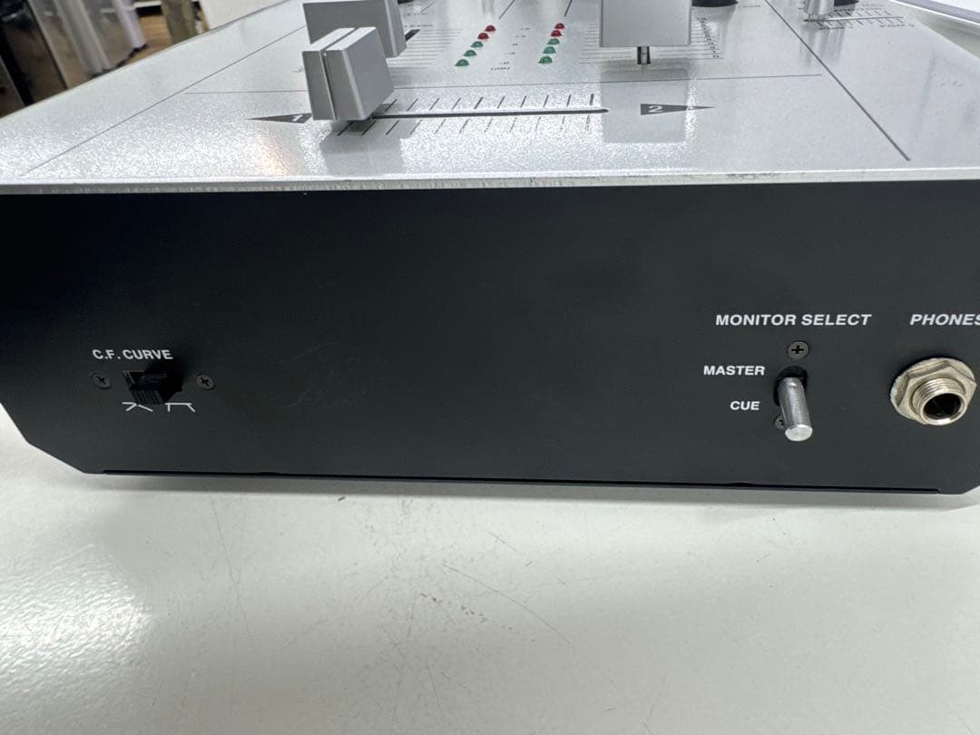 Vestax VMC-002XL DJミキサー 美品 - メルカリ