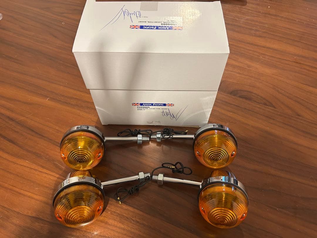 ルーカスタイプ　オレンジウィンカー4個セット