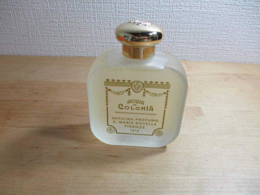 サンタマリアノヴェッラ アクア ディ ＡＮＧＥＬＩ ＤＩＦＩＲＥＮＺＥ