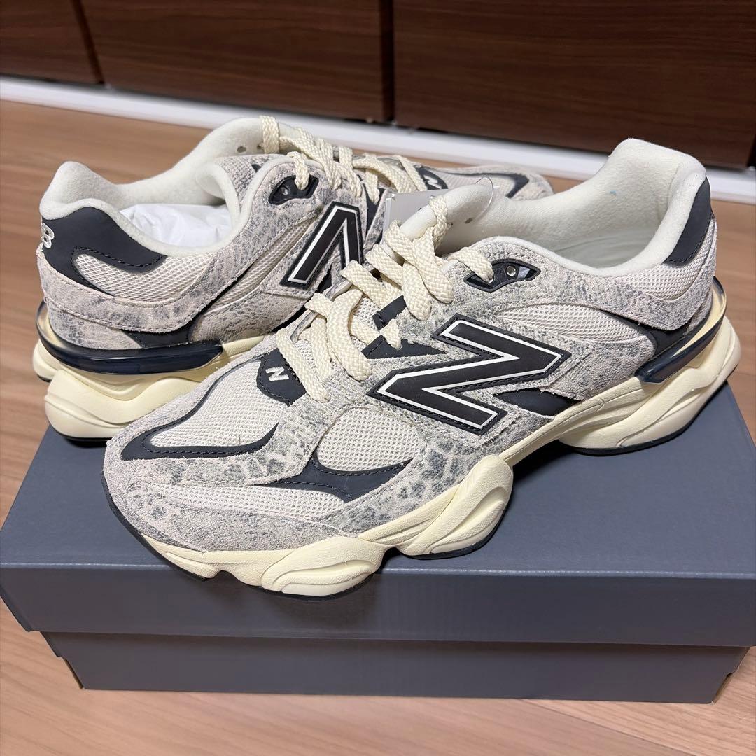 靴 New Balance 9060 \
