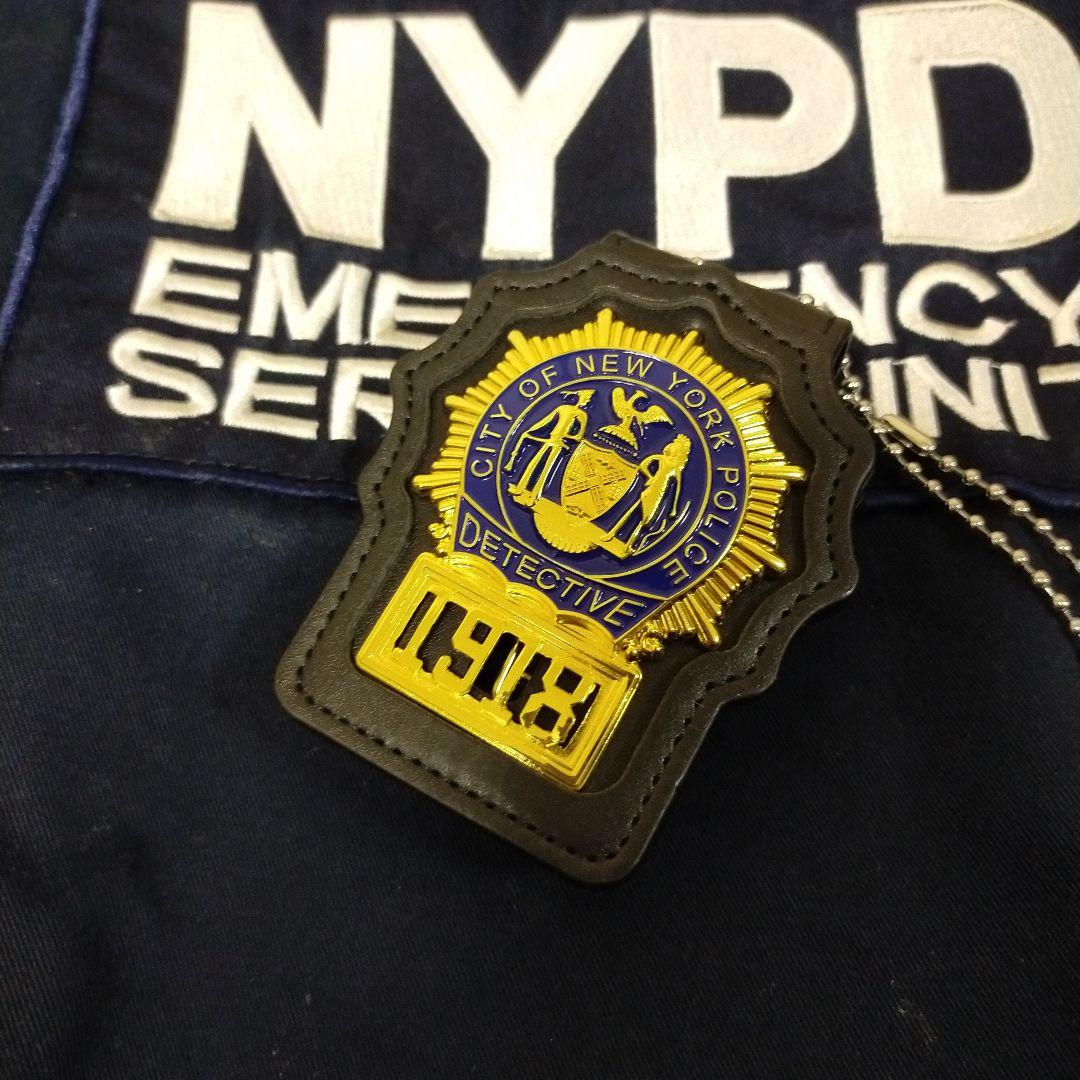 最安値　NYPD　ポリスバッジ