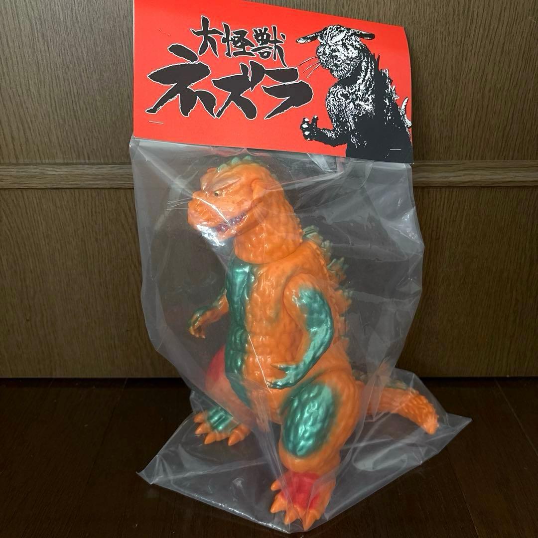 ZOLLMEN ゾルメン　大怪獣　ネズラ　2期