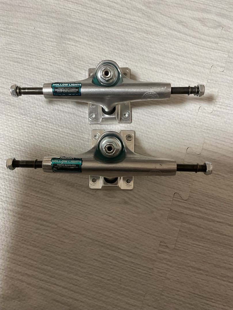 Hollow Light トラック サンダー