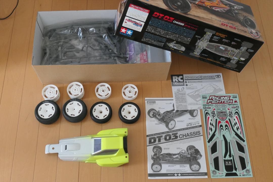 【組立キット】ボディ塗装済 レーシングファイター DT-03 タミヤ タミヤ RC特別企画商品 1/10RC DT-03シャーシ ブラックエディション