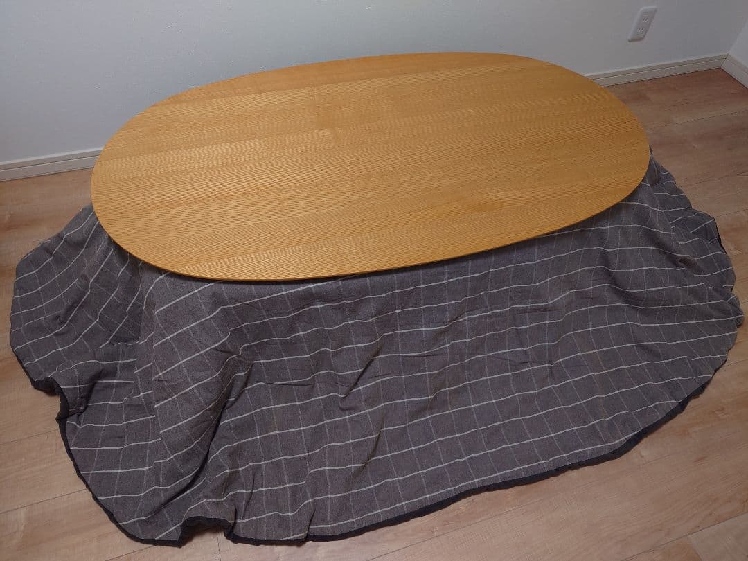 MUJI 無印良品 楕円こたつ タモ材 直接引取限定 人気の無印良品(MUJI)のタモ材 楕円こたつです！積層合板を使用した