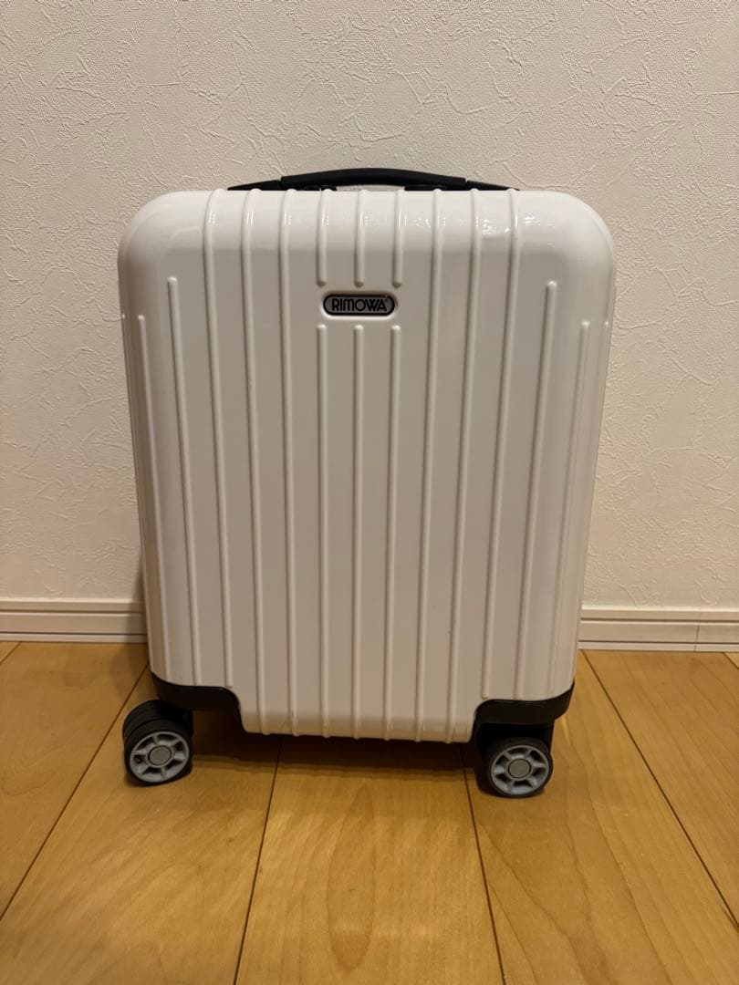 RIMOWAリモワ サルサ エアー 4輪　機内持ち込み　美品 ギャランティあり