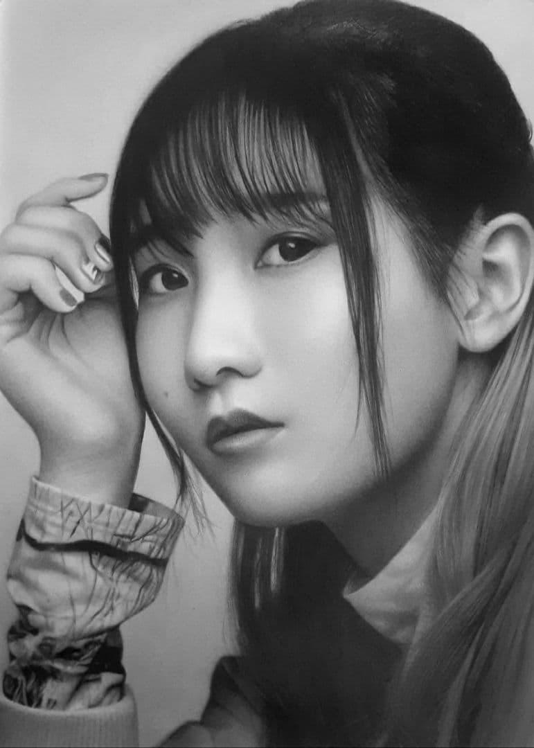 【即購入可能】鉛筆画 B4 yoasobisan 山下美月 7 @mizuki.yamashita.official 新年1作目は全力で推しを描き