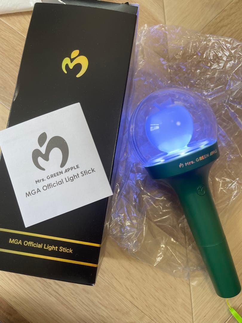 MGA Official Light Stick おまけ付き