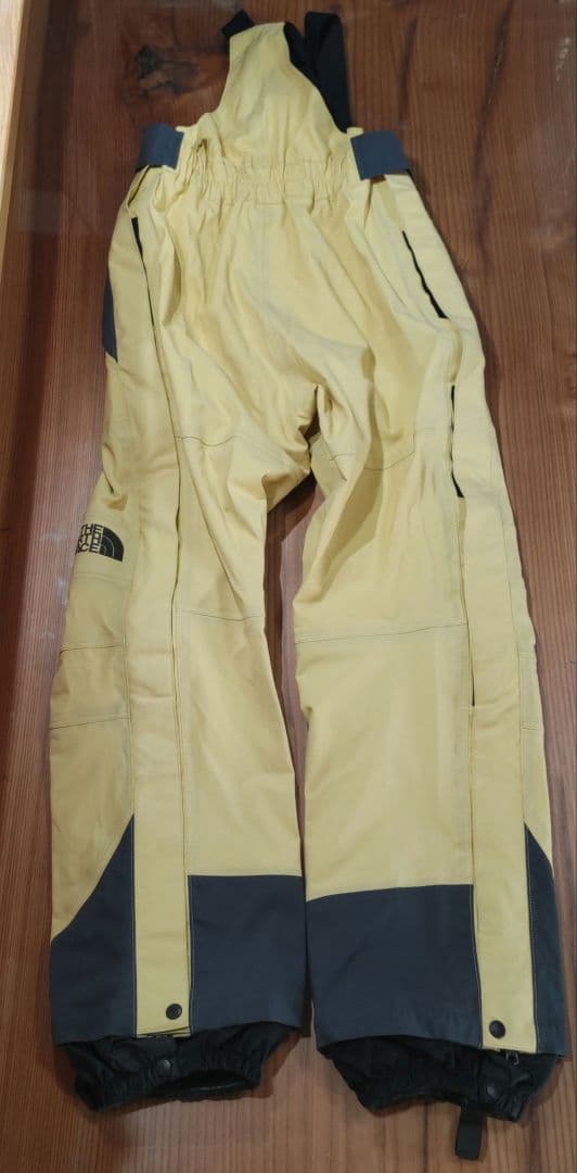 ノースフェイス　スノーボード　スキー　ビブパンツ　メンズL　イエロー匿名