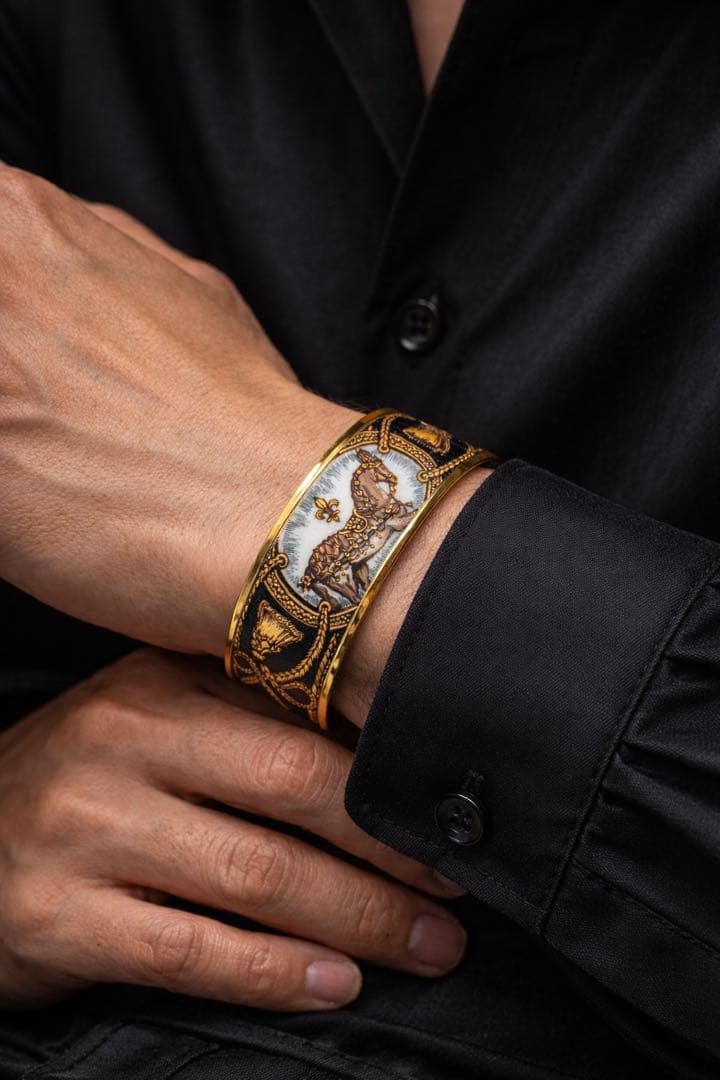 エルメス エマイユ バングル 馬柄 オーストリア HERMES ブレスレット 楽天市場】エルメス エマイユGM 黒 GP金具 馬柄 X刻印 レディース