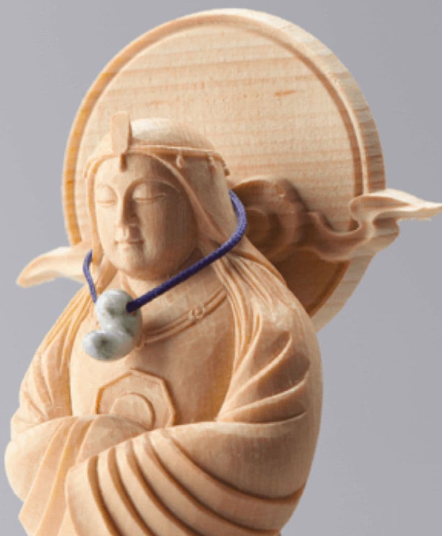 初代製作 天照大御神 小サイズ 勾玉付き・日光杉並木台座有り - メルカリ
