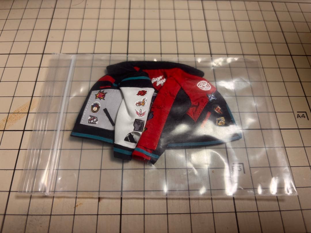 【新品】フィギュアーツスーパー戦隊　チャンピオンブンブンジャー専用布製ジャケット