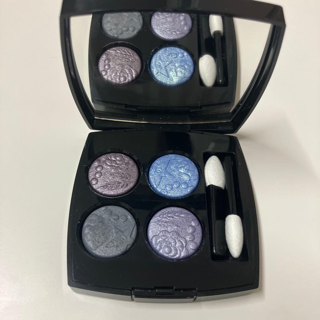 CHANELアイシャドウ　レキャトルオンブル397