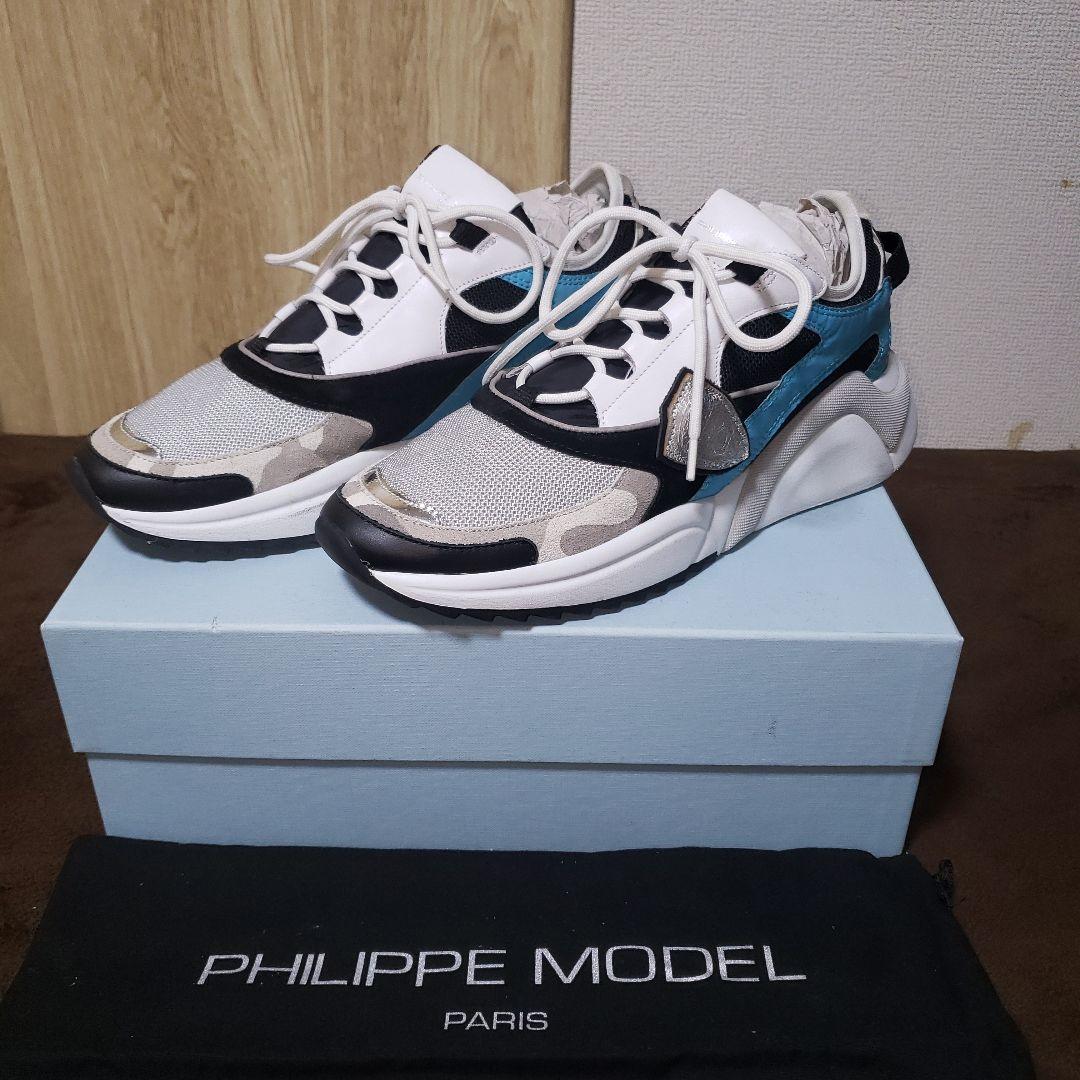 【週末値引】PHILIPPE MODEL EZE　 ホワイト/ブラック/ブルー