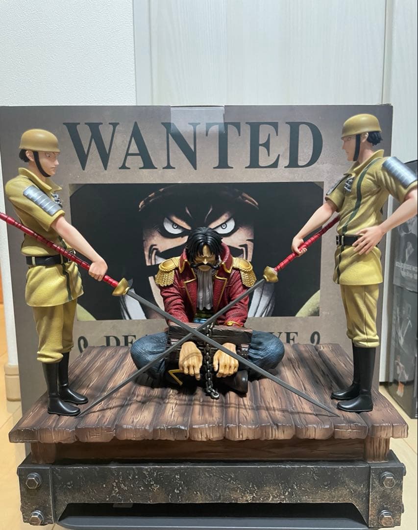 ワンピース 処刑台 ゴールド·D·ロジャー ガレージキット フィギュア