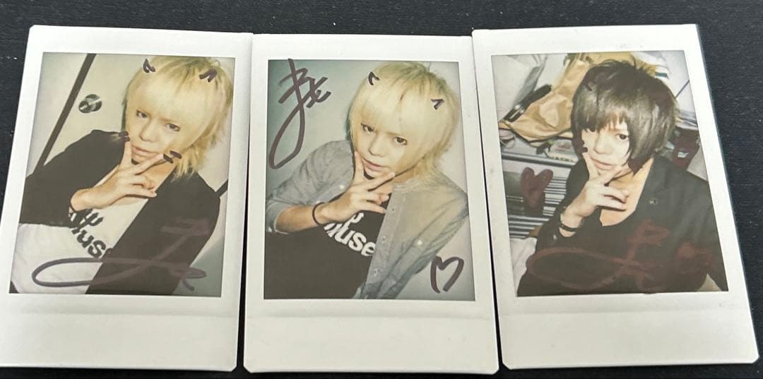 R指定マモサイン入りチェキ - メルカリ