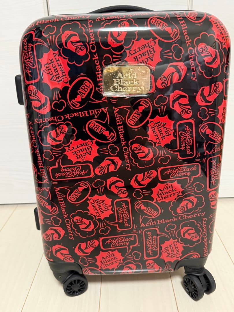 Acid Black Cherry キャリーケース