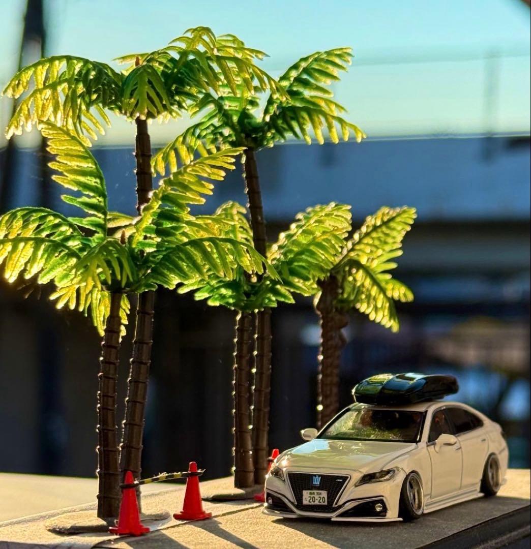 ホビージャパン1/64 220系クラウン 希少ホワイト カスタム - メルカリ