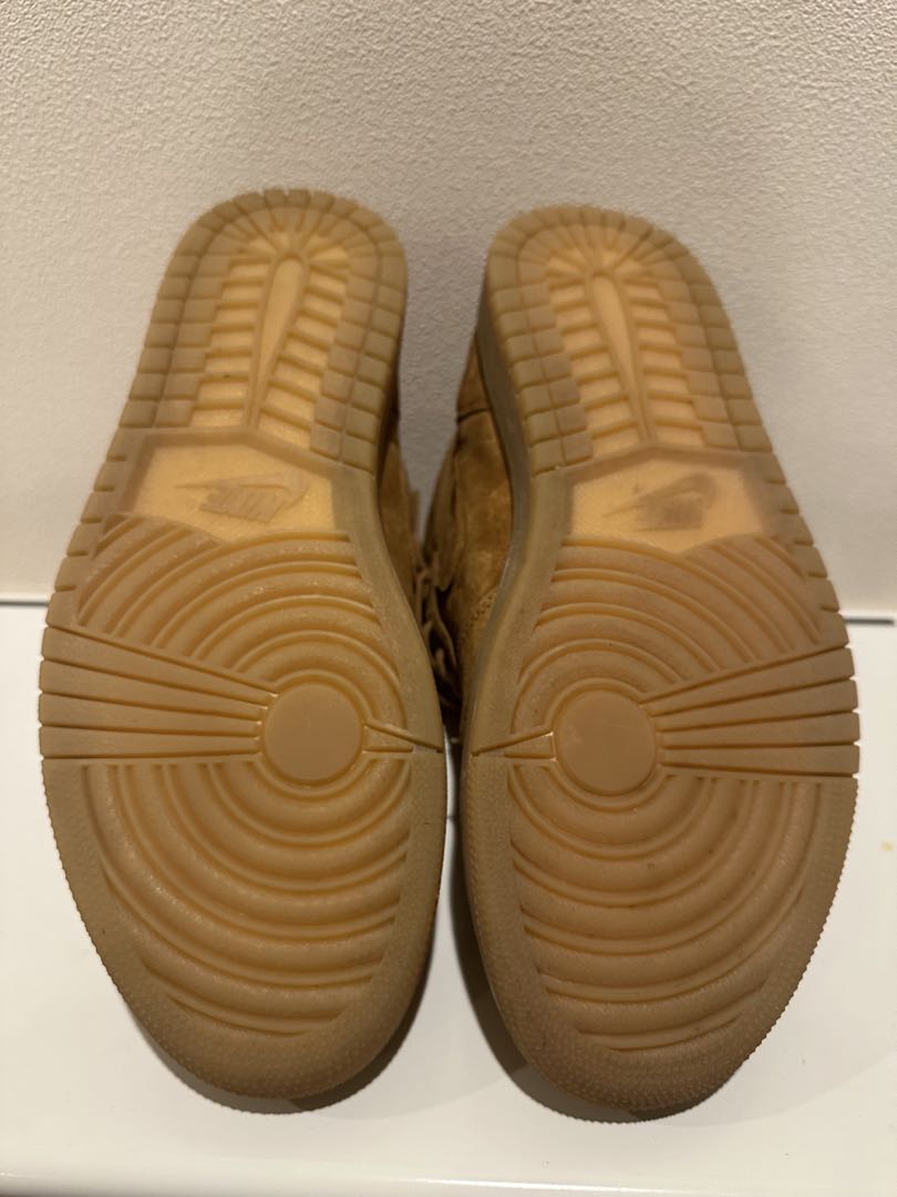 靴 Nike Air Jordan 1 Retro High \"Wheat\"