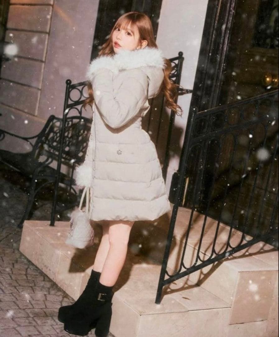 新品 ミシェルマカロン 美くびれ♡フェイクダウンジャケット