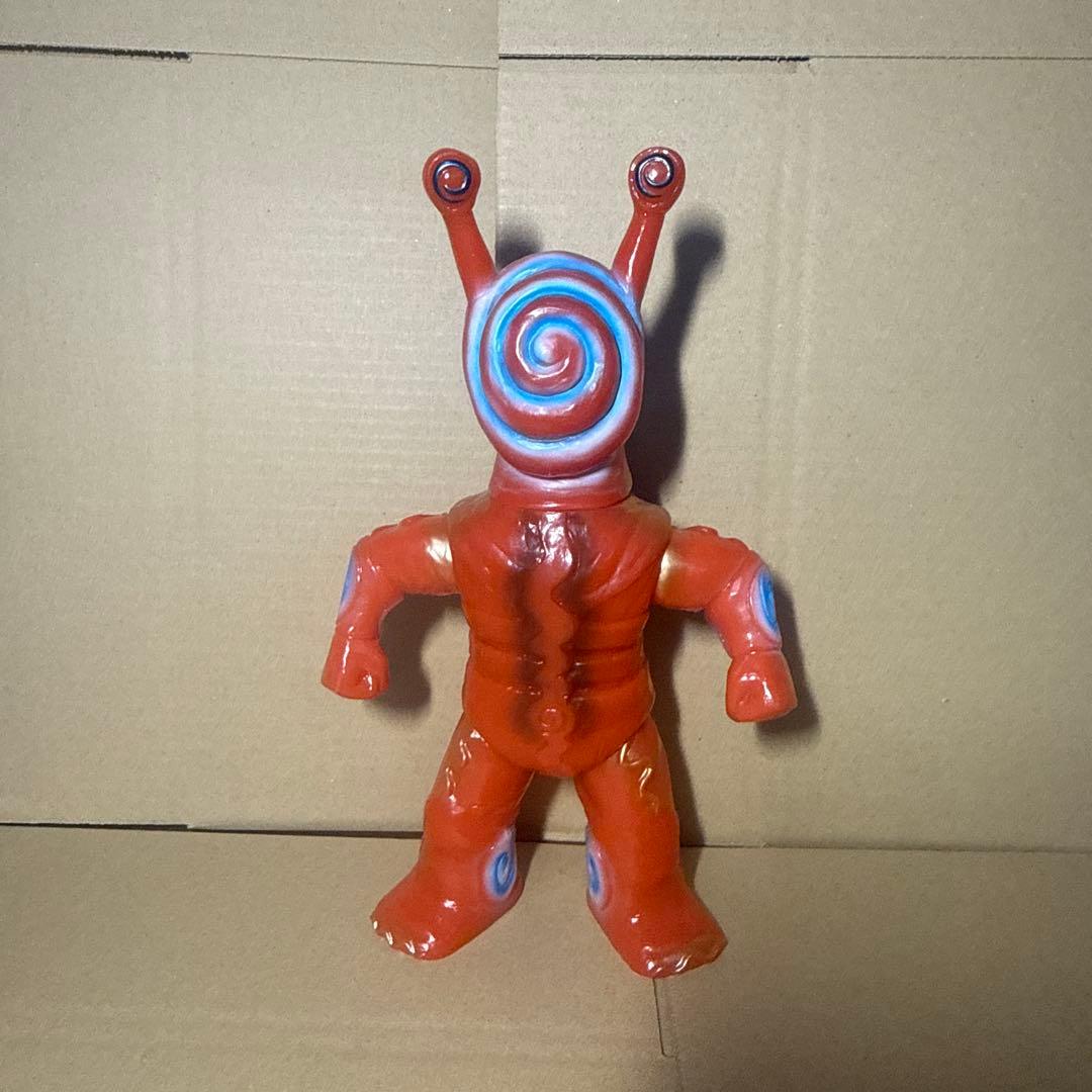 東映レトロソフビコレクション　ダイダイカタツムリ