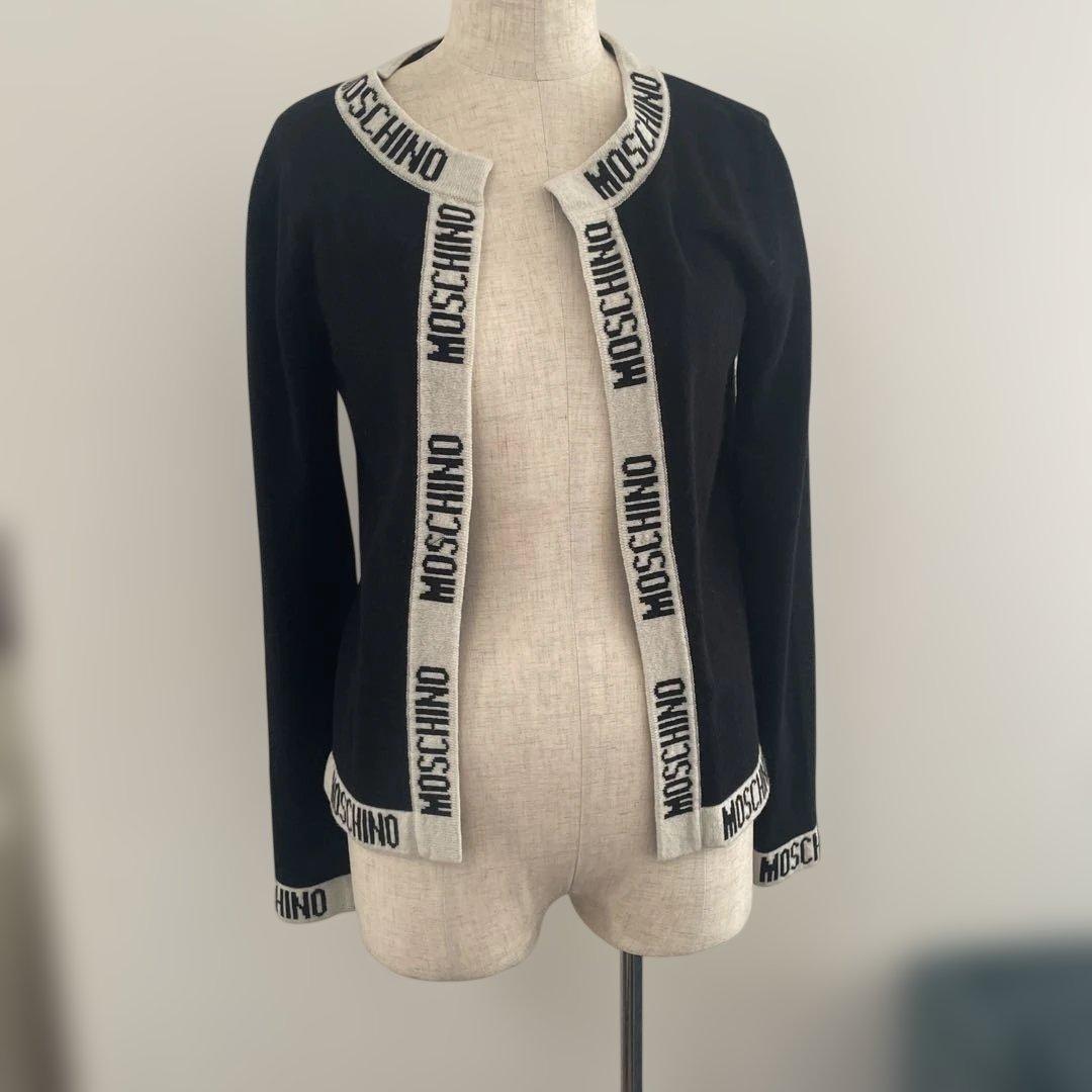 MOSCHINO ブラック カーディガン ニット　人気アイテム！ブラックカラー