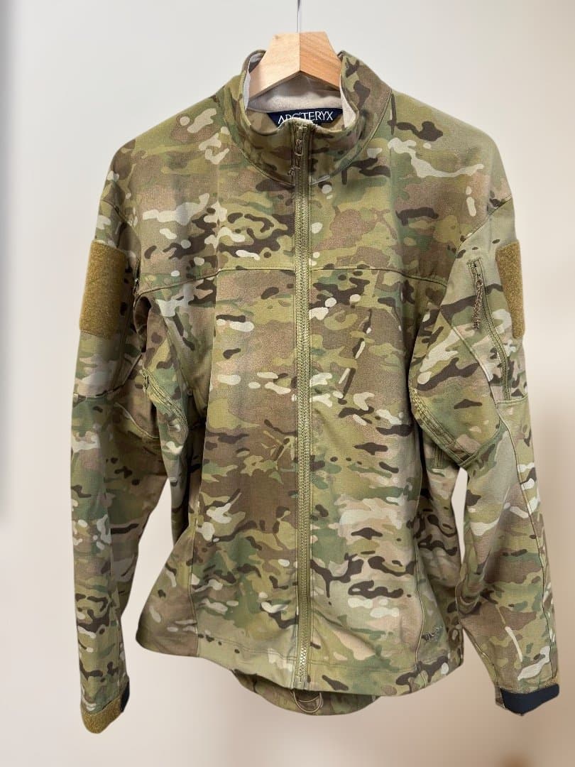 激レア 美品 ARC'TERYX LEAF Combat Jacket